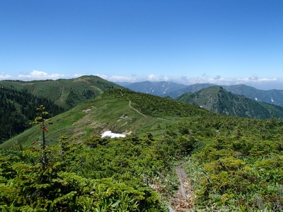 たまご岩までの登山道