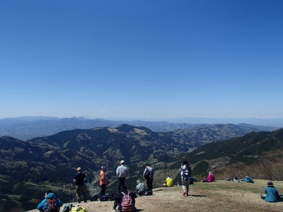 堂平山山頂.JPG