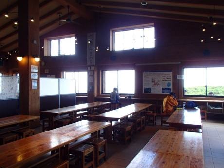 白山室堂ビジターセンター_レストルーム.JPG