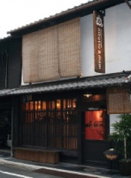 ニコマム 店