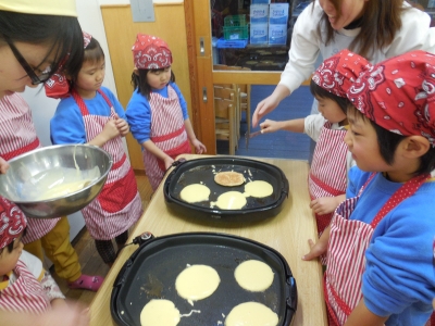 1月１０日 ちびくろさんぼのホットケーキ ももぞのこども園 日記