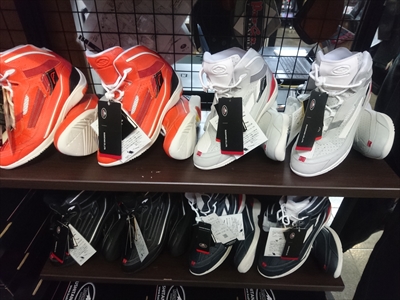 早くも入荷ヴェントシューズ：KUSHITANI本店 | KUSHITANI 浜松本店