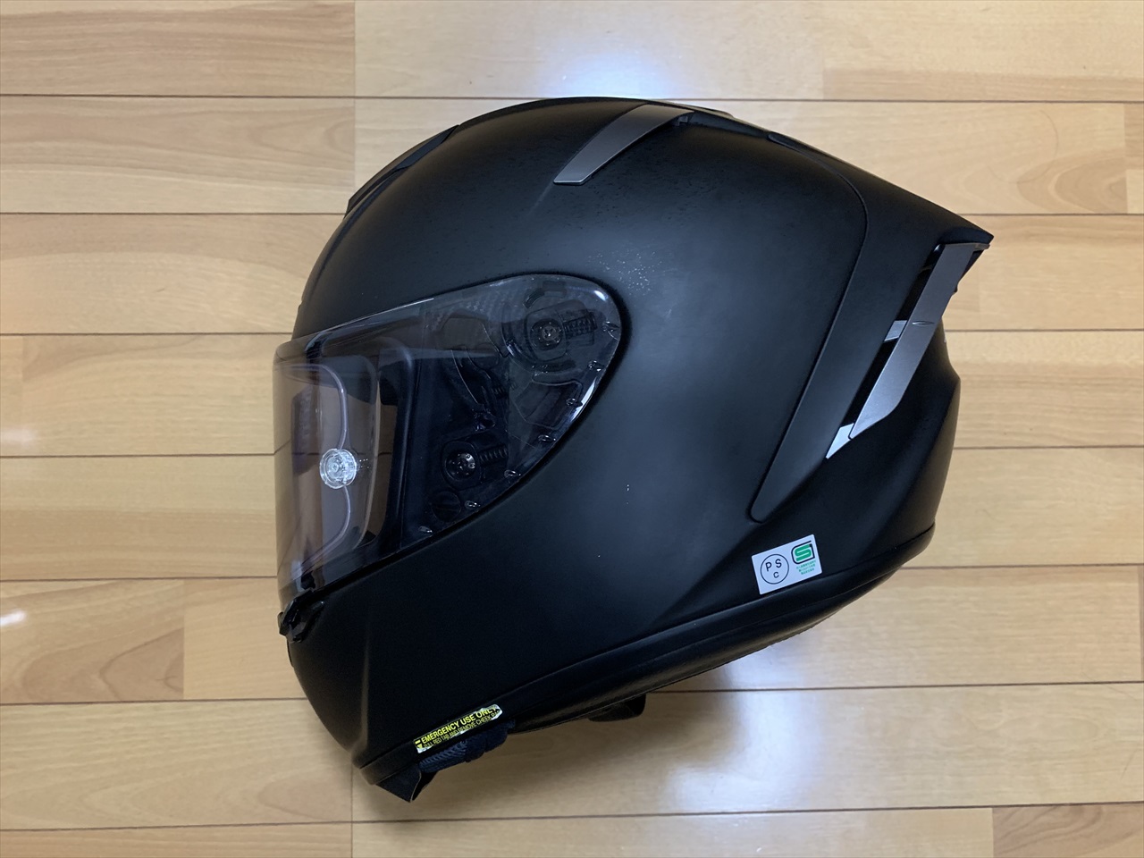 バイク日記第34弾ヘルメットプチカスタム：KUSHITANI 本店