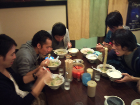 皆で山ちゃんらーめん。