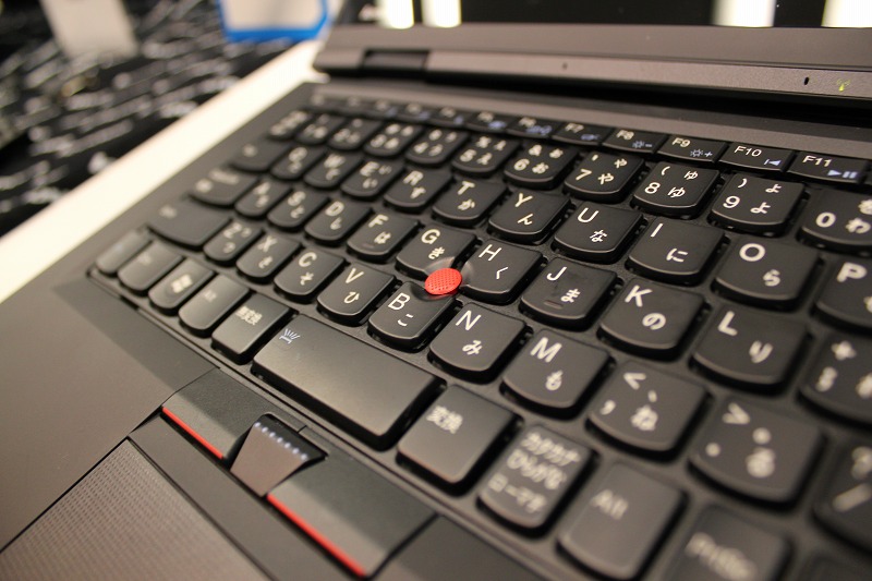 ThinkPad X1 キーボードバックライト (OFF)