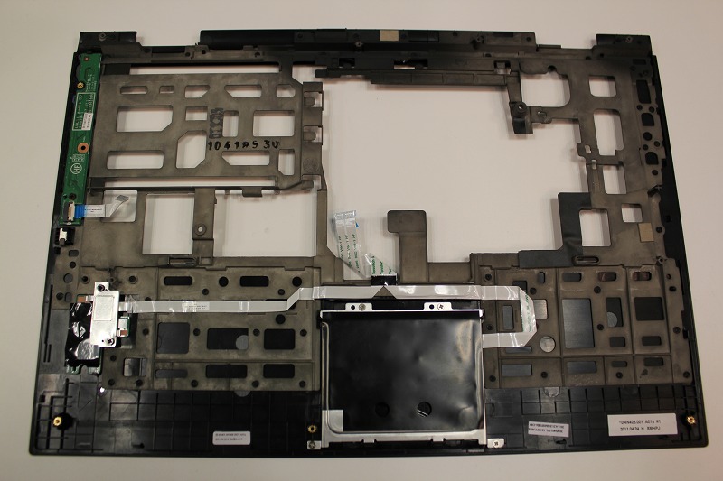 ThinkPad X1 ベースカバー裏
