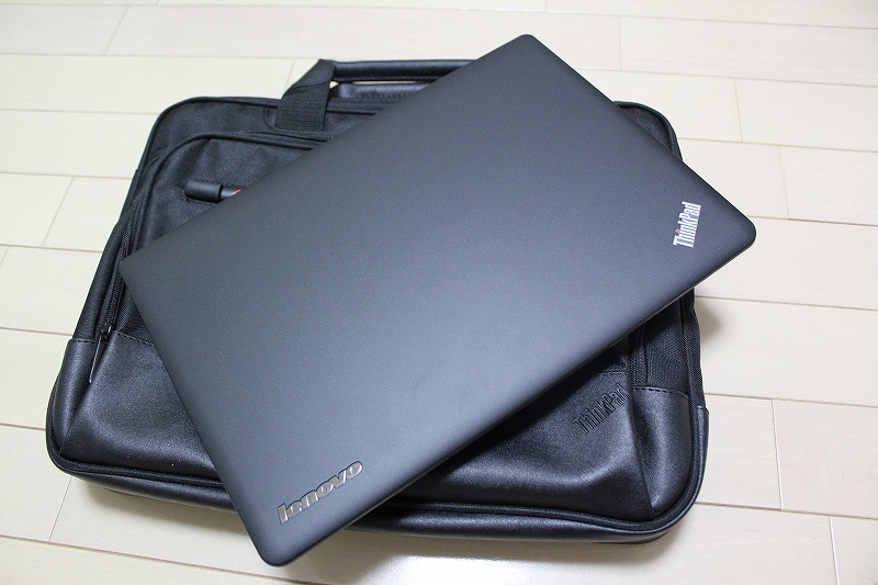 ThinkPad ベーシック・ケース (43R9113)