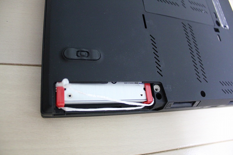 赤いSSDのThinkPad T430s 標準搭載品を換装してみた | ThinkPad Plus Blog