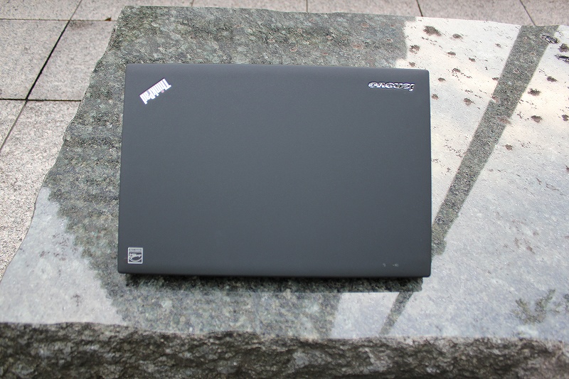 ThinkPad X1 Carbon天板