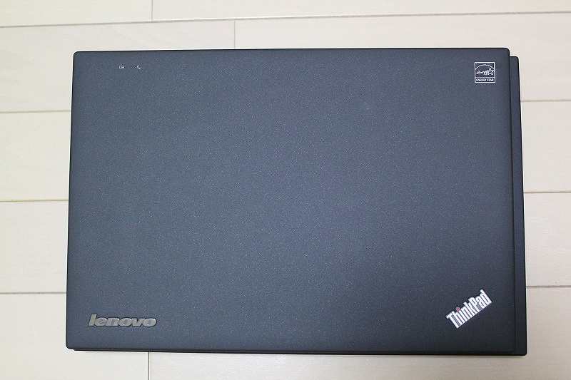 ThinkPad X1 CarbonとT430sを重ねた