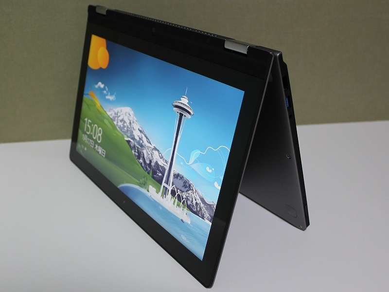 IdeaPad Yoga 13のテント・モード