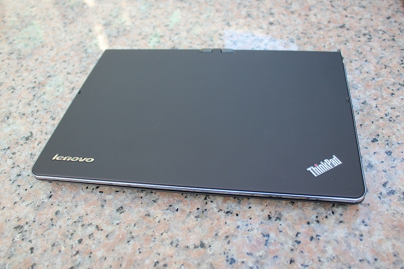 ThinkPad Twistの天板