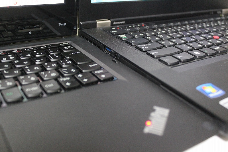 ThinkPad TwistとT430s 薄さ比較