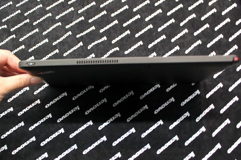 ThinkPad Helixこの薄さがいい