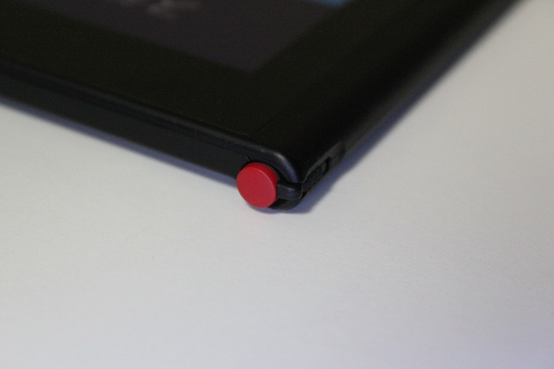 ThinkPad Tablet 2の上側面のペンホルダー