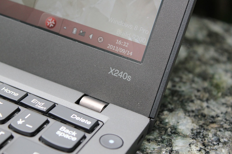 ThinkPad X240s