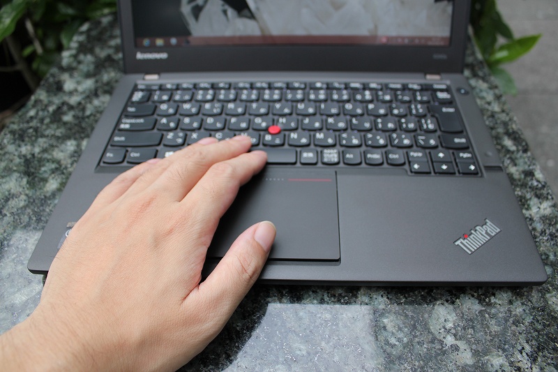 TrackPoint + 5ボタントラックパッドの使用感