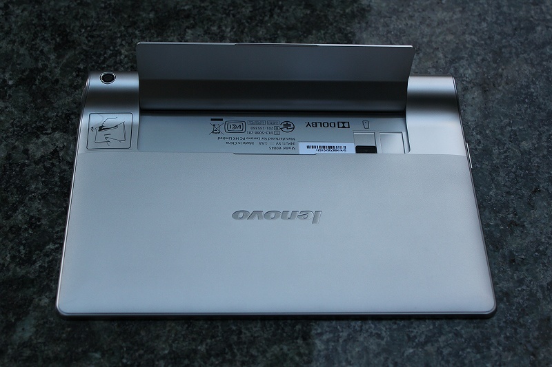 YOGA TABLET 8 スタンド