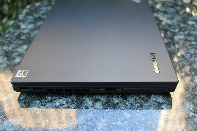 ThinkPad T440s 左側面