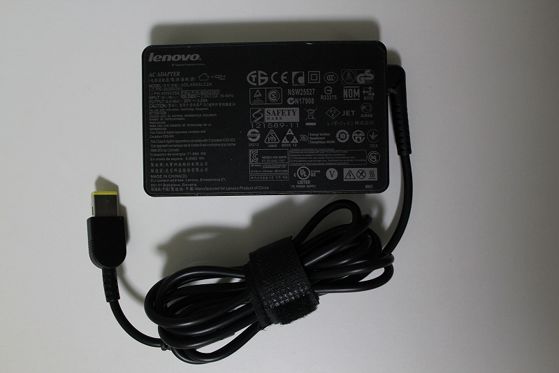 Lenovo 65W ACアダプター 45N0360