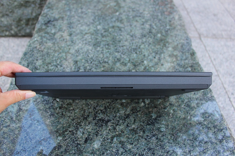 ThinkPad T440p 前面