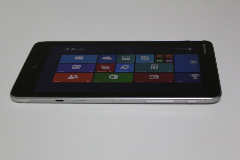 Miix2 8の右側面