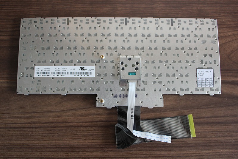 ThinkPadキーボードモジュール(裏)