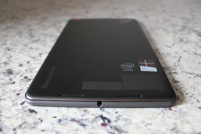 ThinkPad 8 下側面