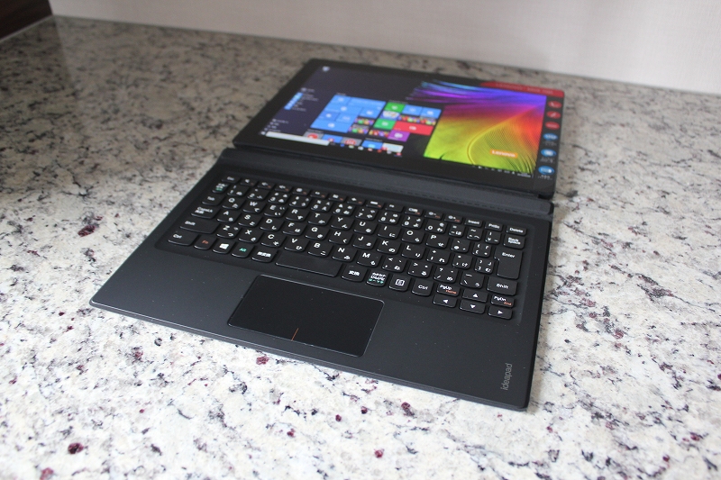 ideapad MIIX 700を水平展開