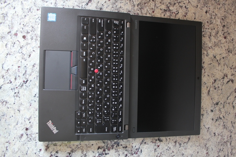 ThinkPad X260を水平展開