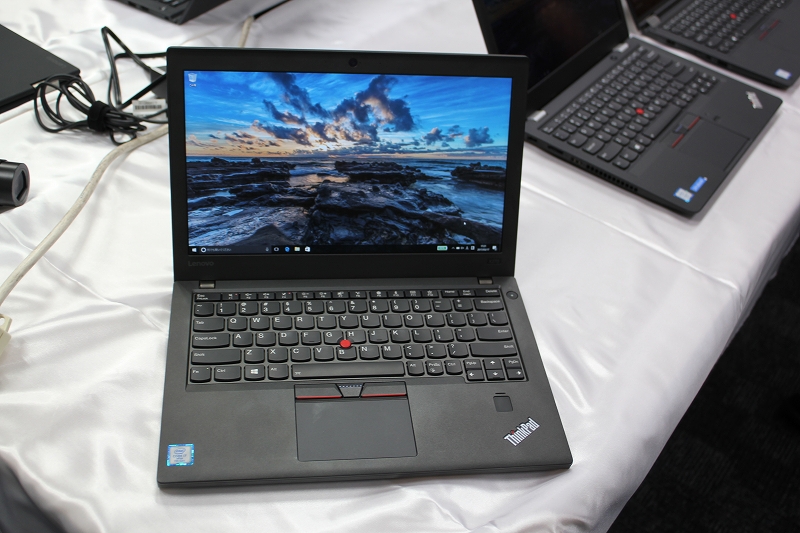 Core i5搭載の高性能でお手頃なThinkPad X270/X1 Carbonシリーズ 週末