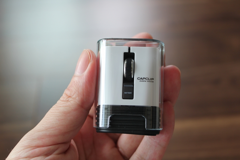 CAPCLIP 使わないときはキャップをしてコンパクトに
