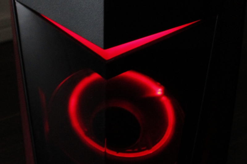 Legion Y520 Tower 赤く光ります