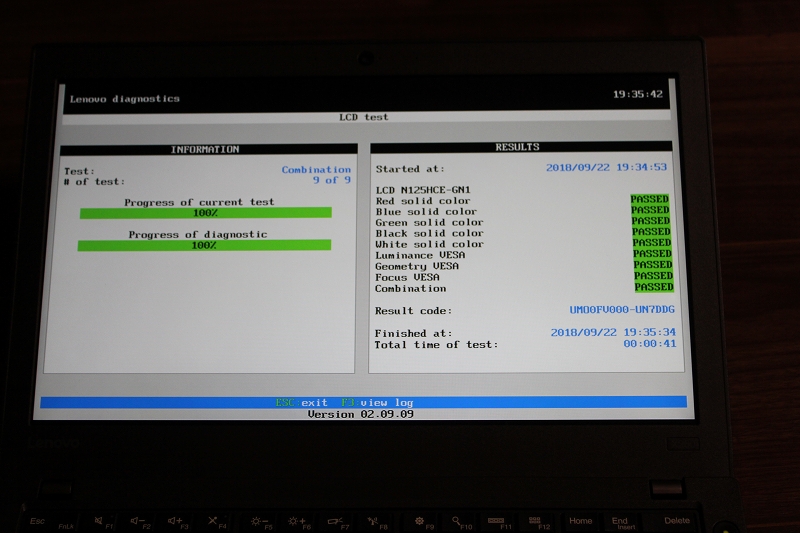 Lenovo diagnosticsによる詳細確認 LCD Testの結果