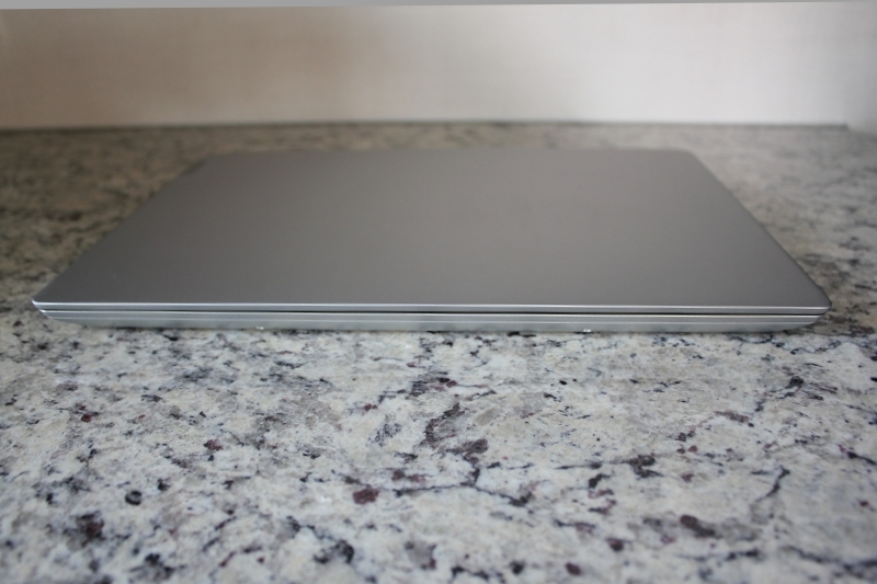 Ideapad 330S (14) 前面