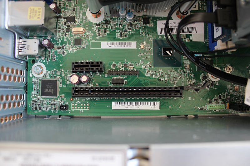 Lenovo V530S SmallのPCI-Expressスロット