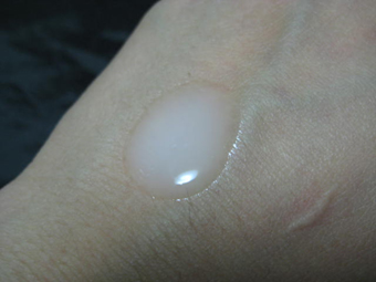高機能化粧水