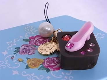 Girlish Chocolat Strap