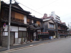 尾頭橋6