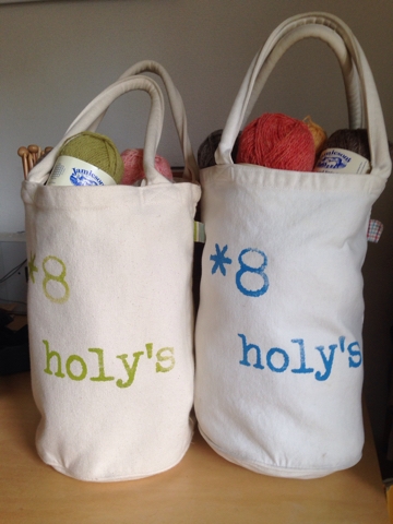 *8 holy's storeのトートバック