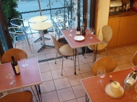 BAR店内