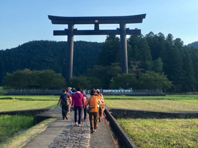 大鳥居