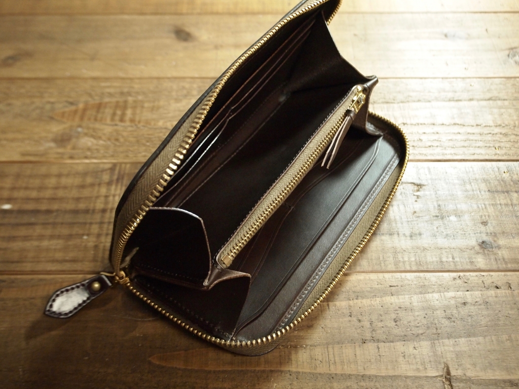 シェルコードバンの財布