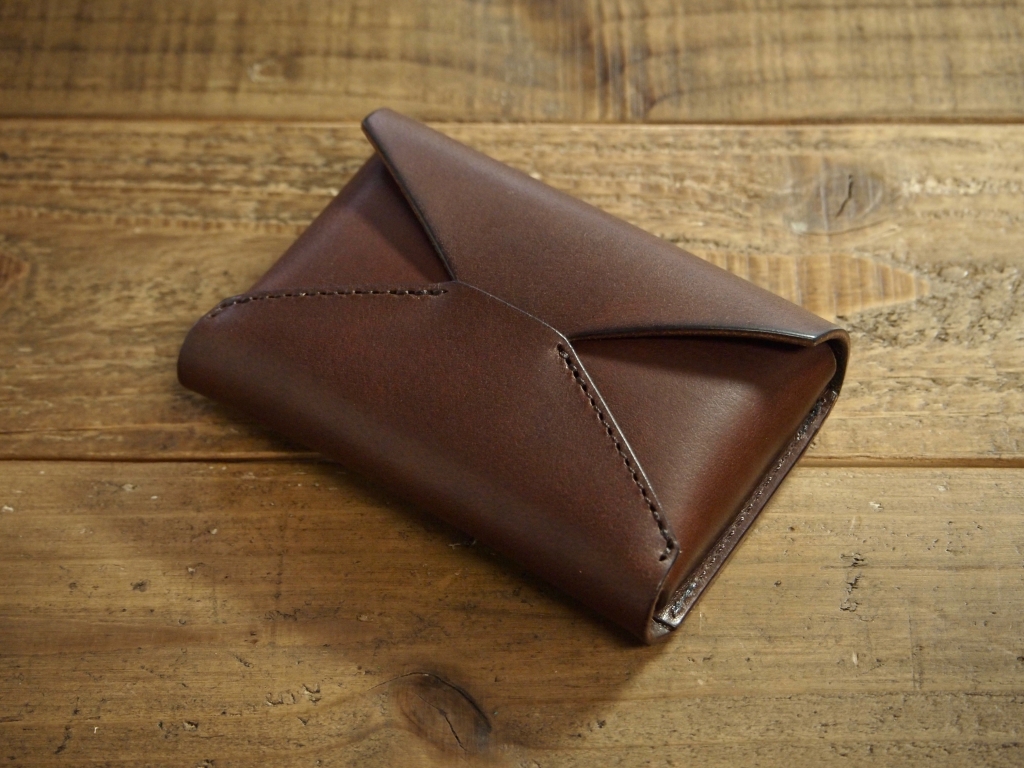 エルバマット(テンペスティ社)を使ったお財布