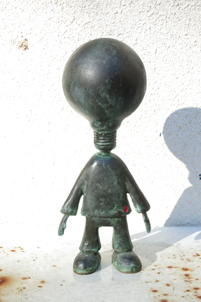 64 ÉÙÅĵ®ÃÒ LIGHT ME