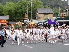 神幸祭_07中御座