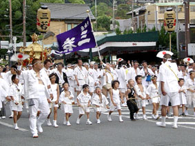 神幸祭_08中御座