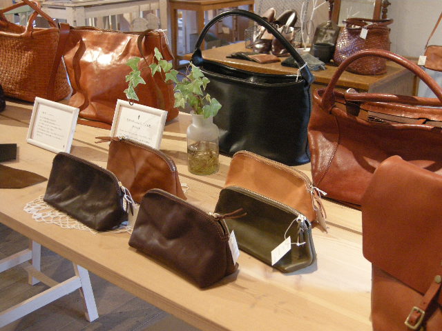 一粒舎 長財布 ナチュラル | unimac.az