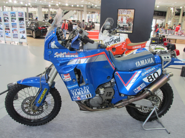 バンダイ YAMAHA ヤマハ YZE750T Super TENERE スーパーテネレ TEAM