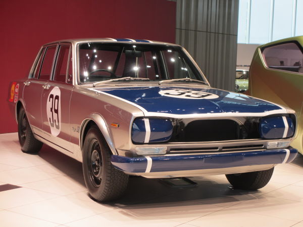 日産： NISSAN HERITAGE COLLECTION｜スカイライン2000GT-R